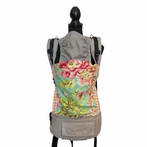 Tula 100% Cotton Free To Grow Bliss Bouquet Pattern With Sun Shade